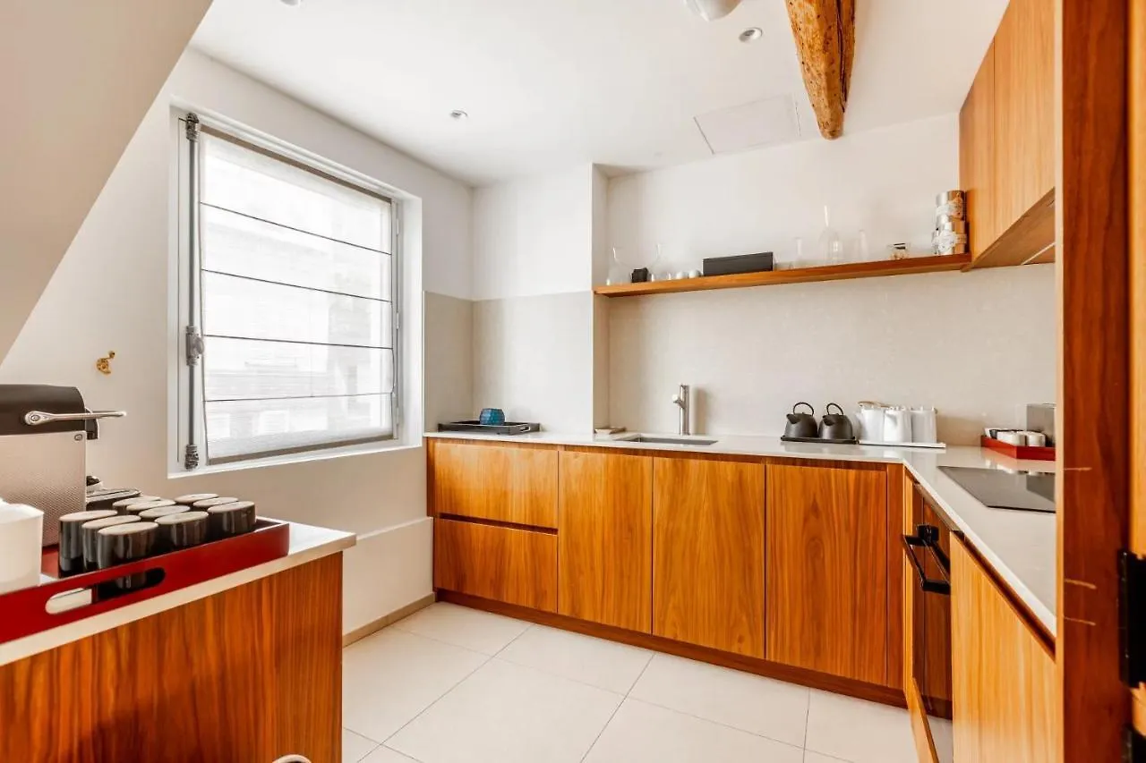 Feriehus Maison Labruyere - Serviced Mansion Saint Germain *